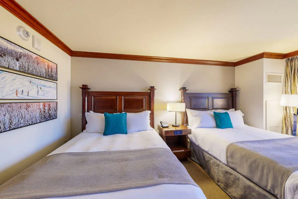 Everline Resort & Spa - ski-in/ski-out suite with heated pools & hot tub