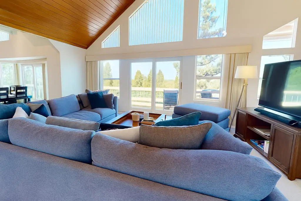 Gorgeous Northstar Home with Central AC, Ping-Pong, Fireplace & Jetted Tub
