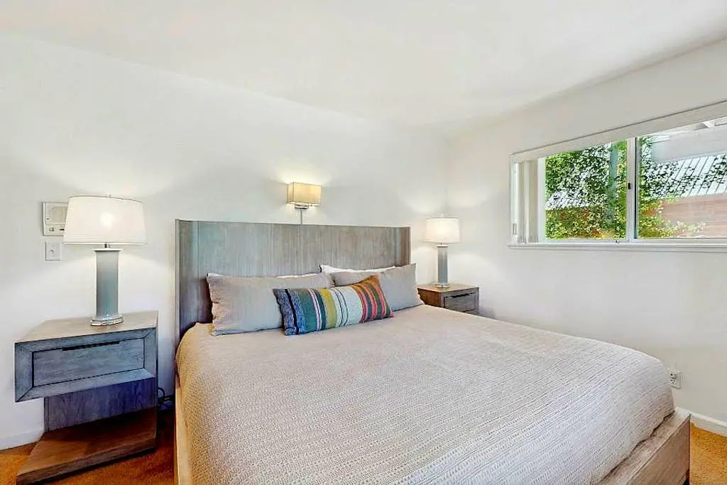 Gorgeous Northstar Home with Central AC, Ping-Pong, Fireplace & Jetted Tub
