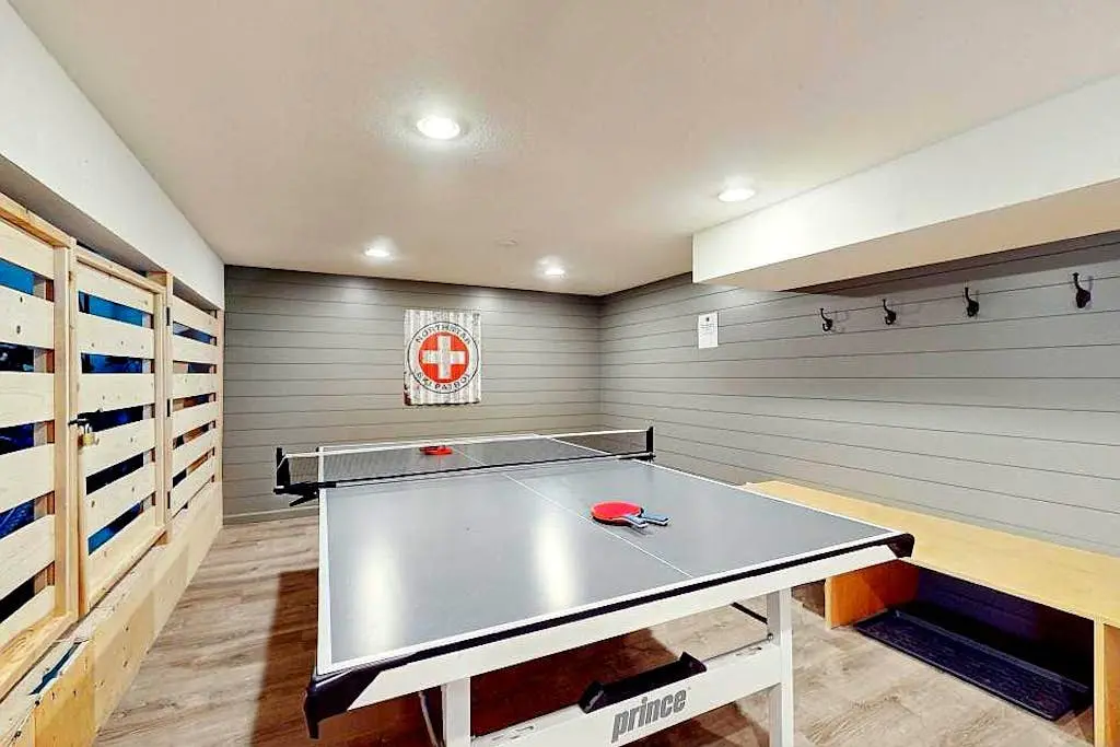 Gorgeous Northstar Home with Central AC, Ping-Pong, Fireplace & Jetted Tub