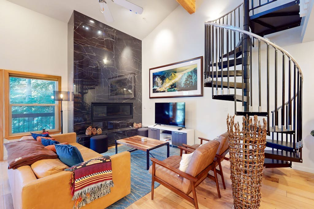 Olympic Valley Ski Loft