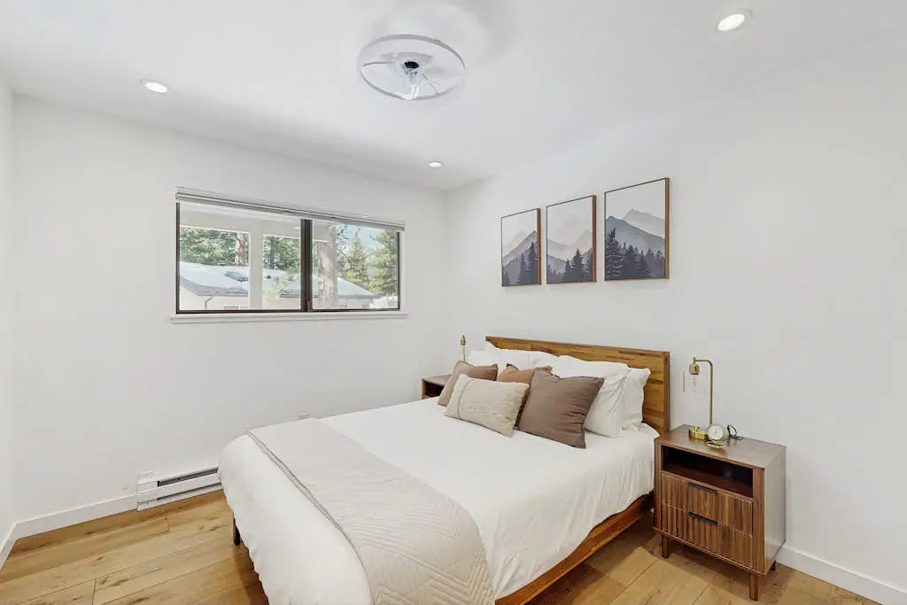 Modern Mountain Escape