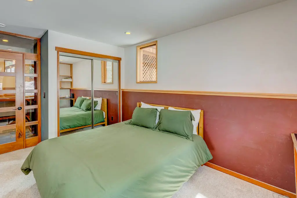 Lakeview Hideaway