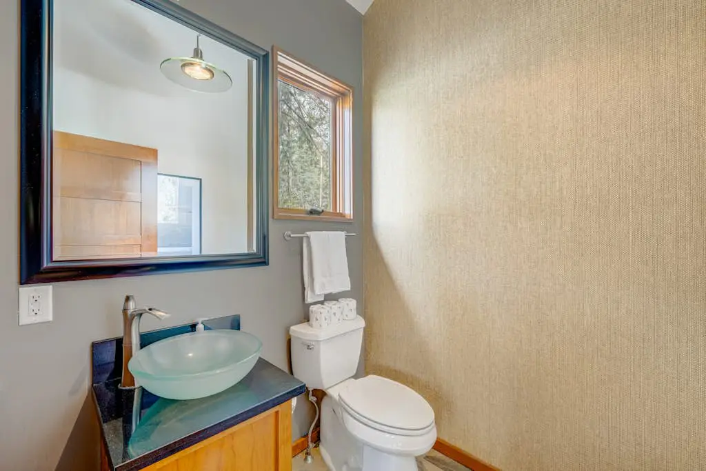 Lakeview Hideaway