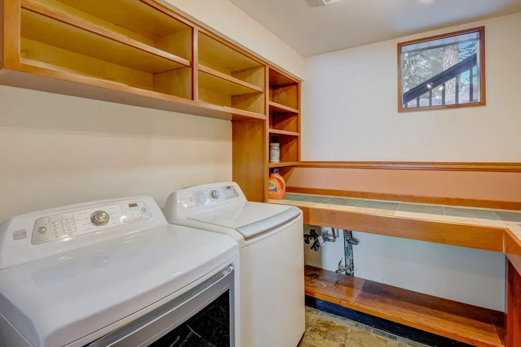 Lakeview Hideaway
