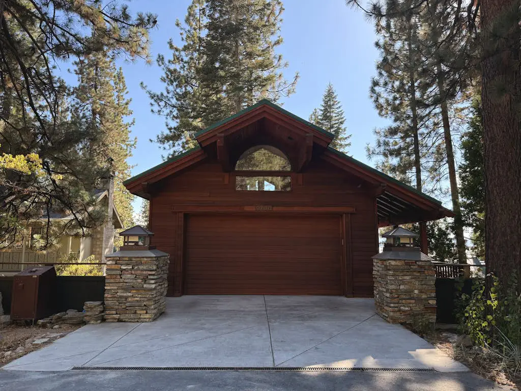 Lakeview Hideaway