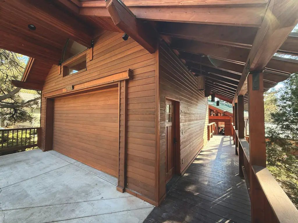 Lakeview Hideaway