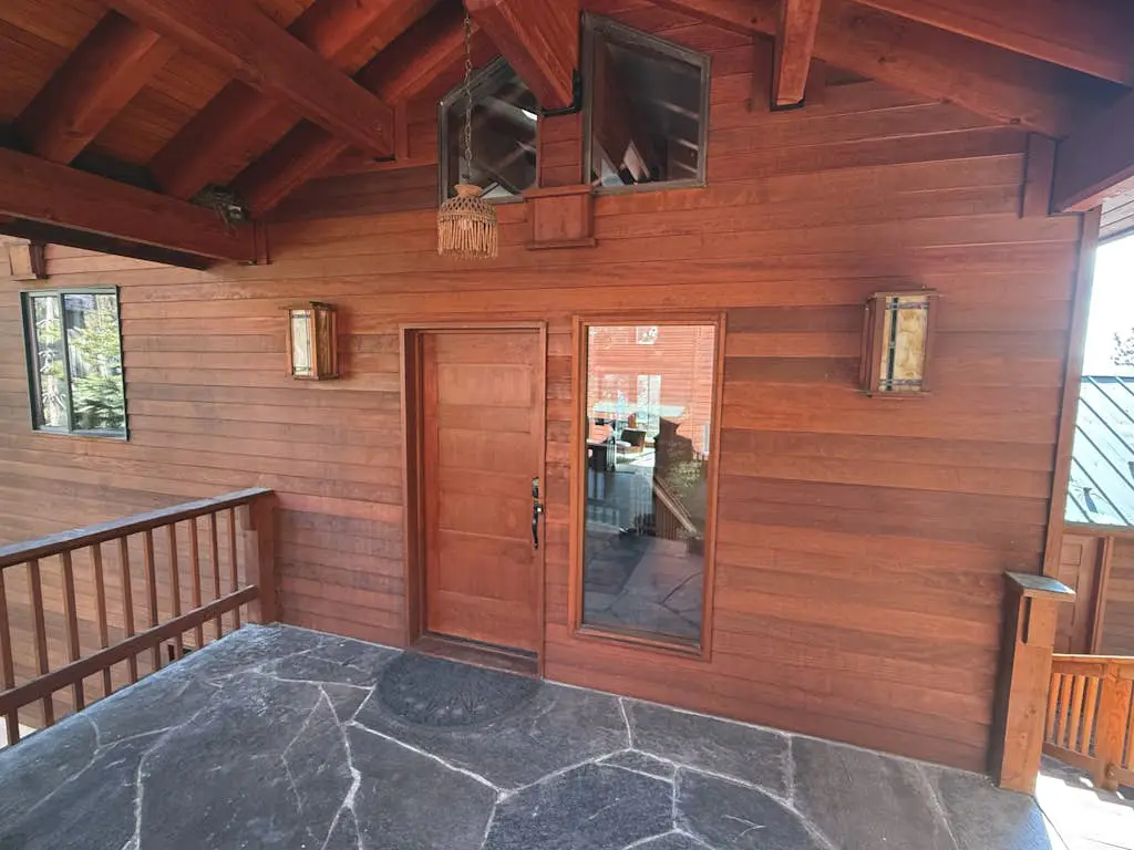 Lakeview Hideaway