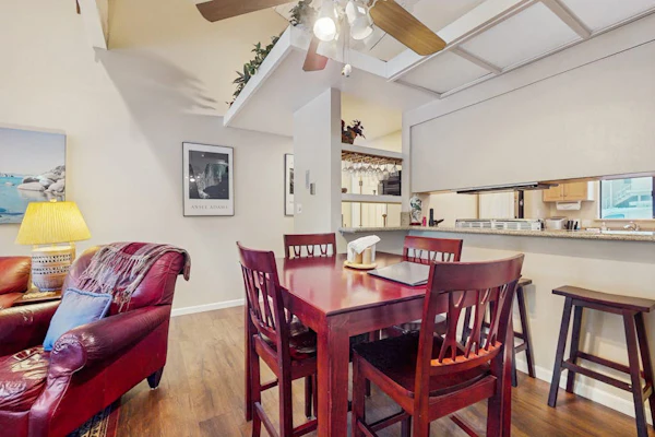 Spacious Condo with Fireplace, Deck, Wet Bar, Pool, Free Shuttle to Ski Resort