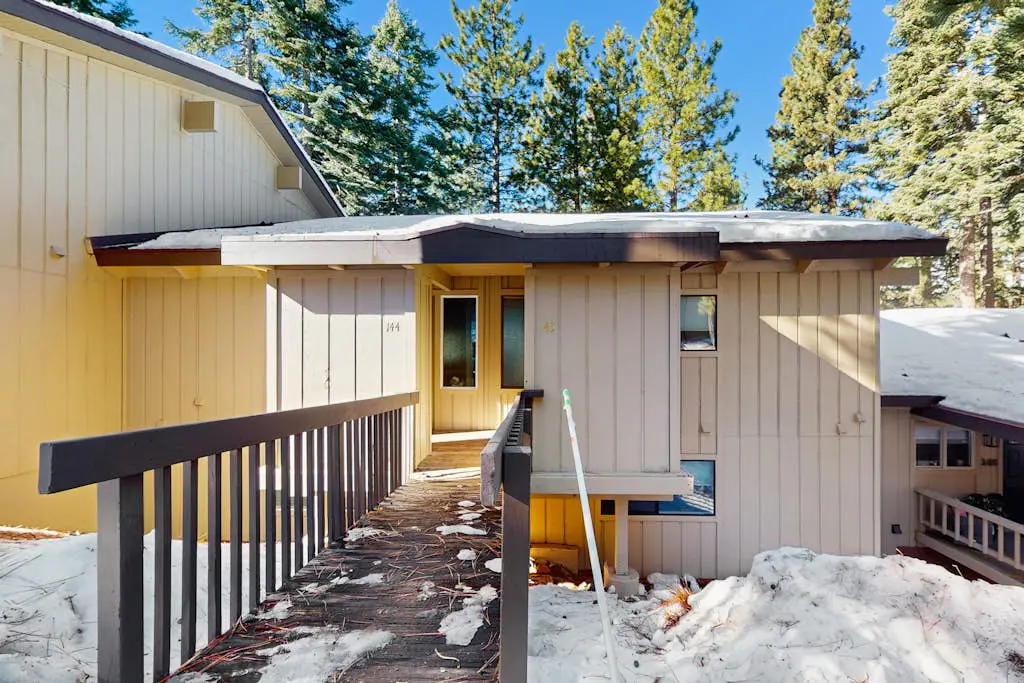 Tahoe Summit Escape
