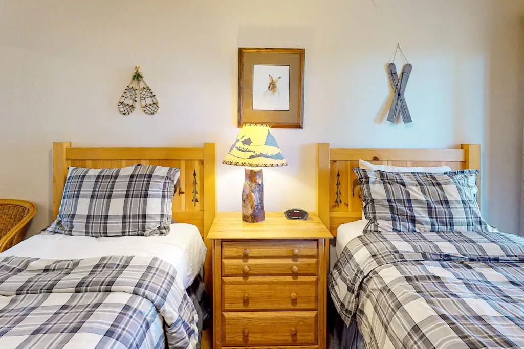 Fine lodge near skiing with futon & ski locker