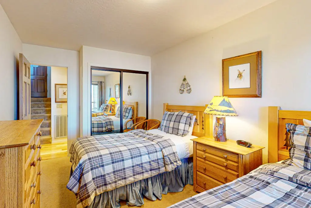 Fine lodge near skiing with futon & ski locker