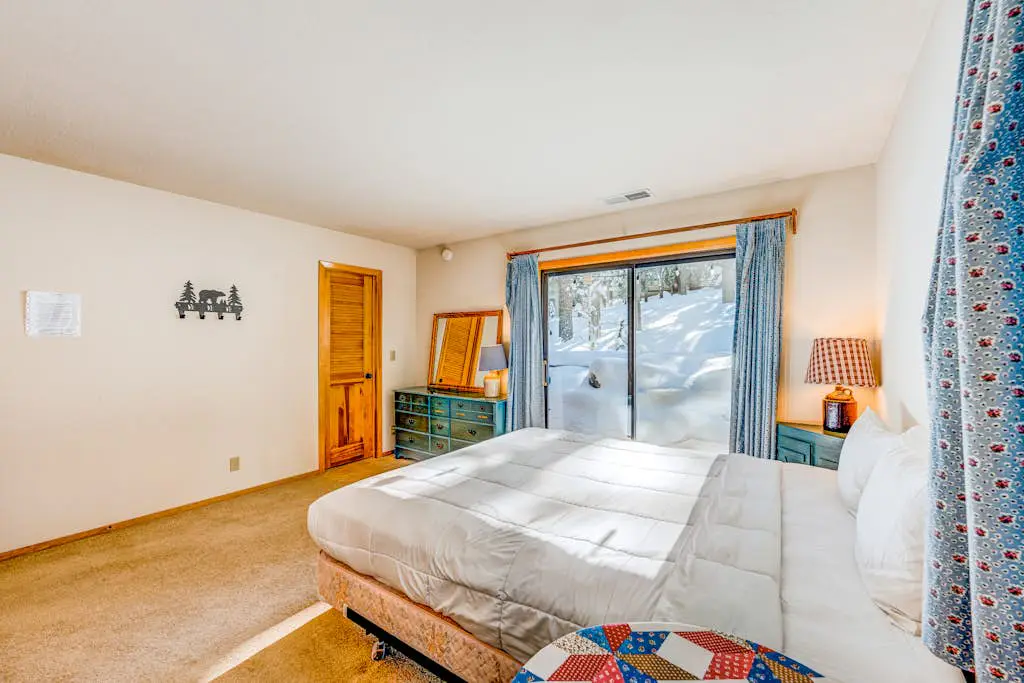 Fun home with foosball table - near on-site golf, pools & hot tub