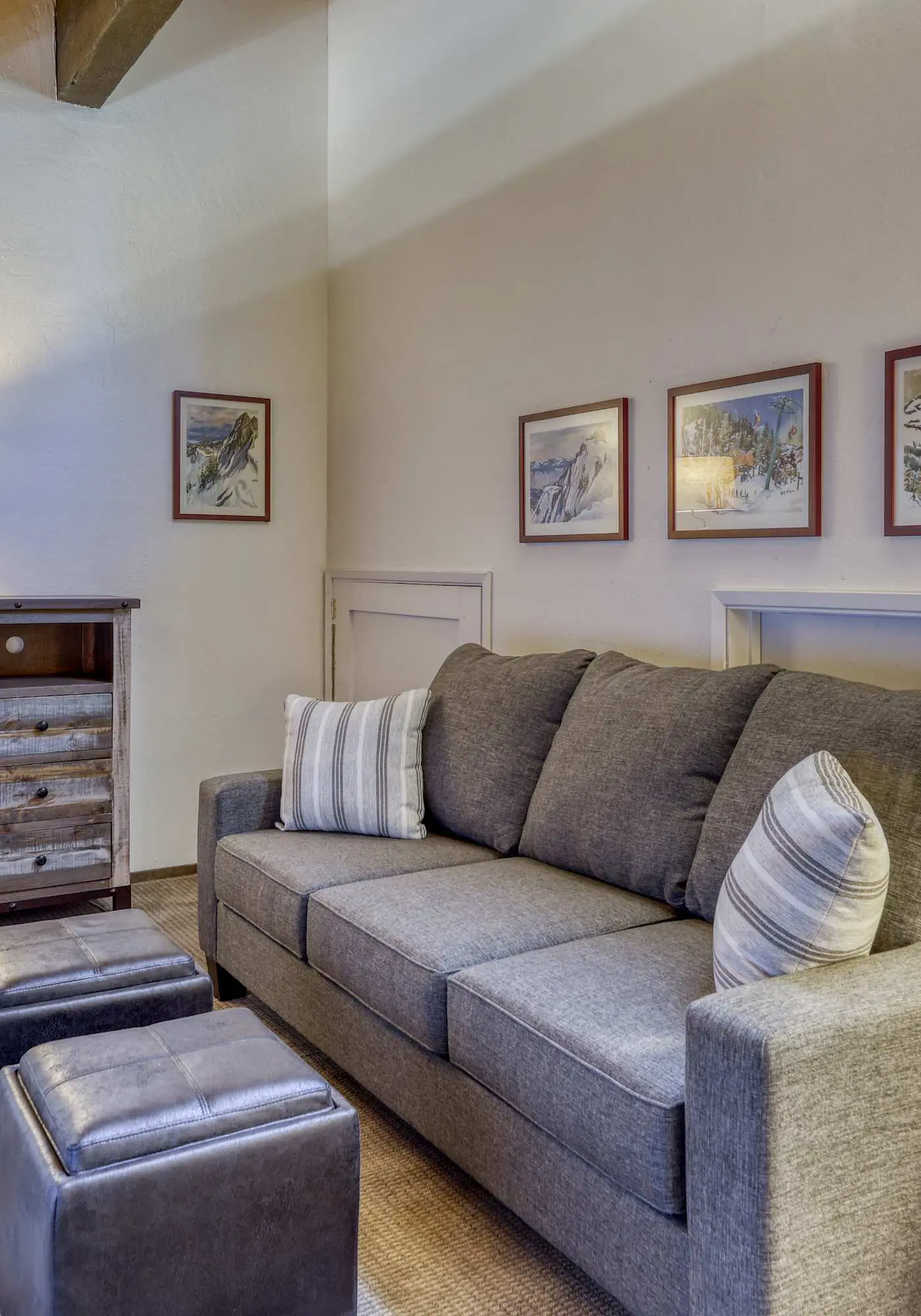 Creekside Comfort Meets Tahoe Adventure - Your Stylish Getaway in Kings Beach