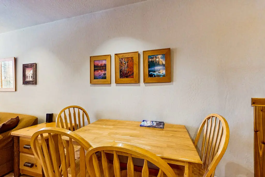 Cozy Condo in Ski Trails