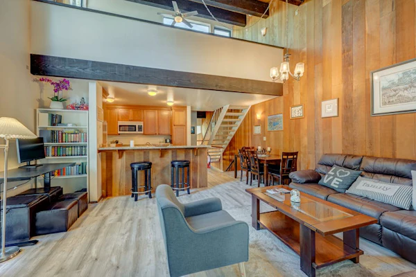 Rustic Kingswood Village getaway with shared pool, patio, & wood-burning fireplace