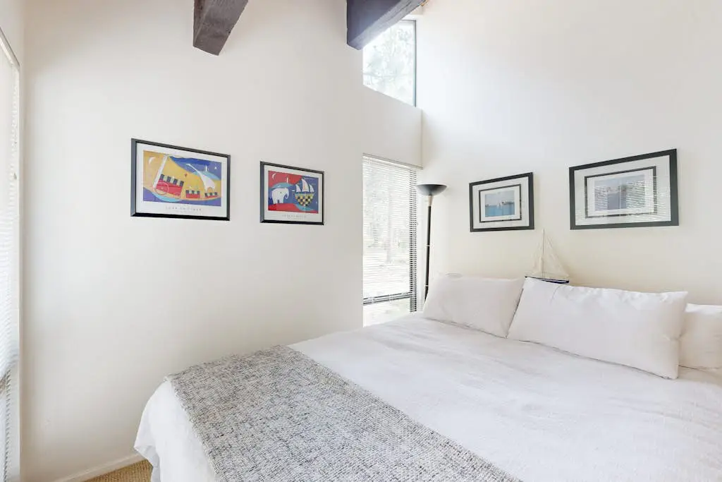 Creekside retreat with pool access, deck, fireplace, and high speed WiFi