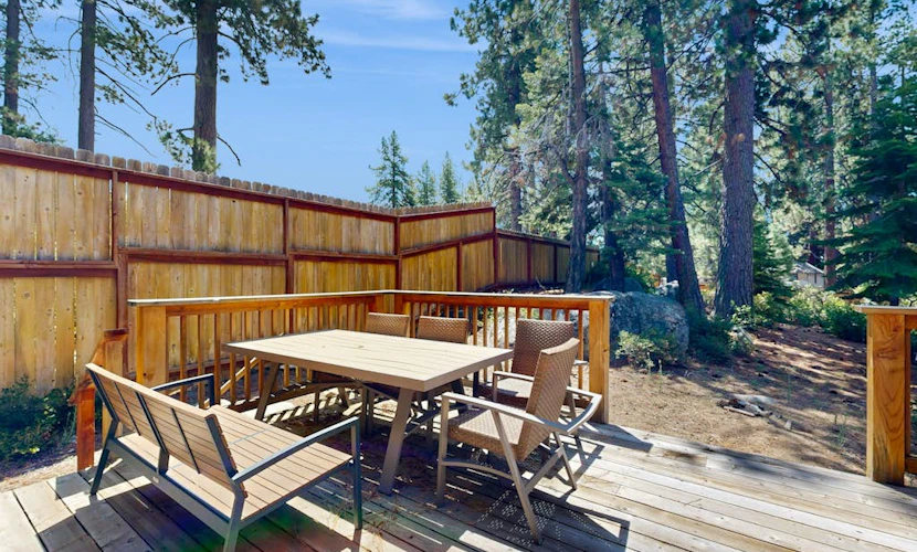 Pine Haven with Private Hot Tub & Deck Short Walk to Beach, Near Skiing