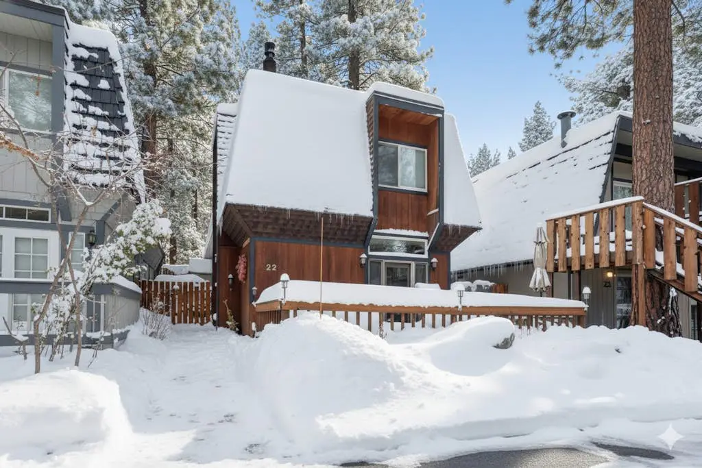 The Tahoe Nest