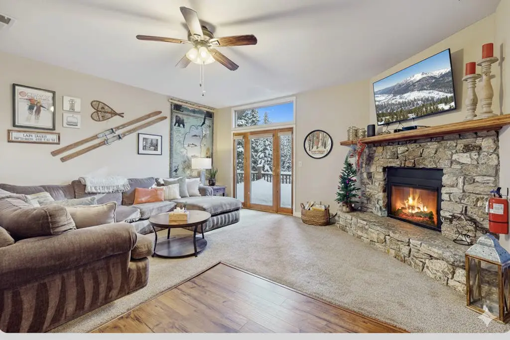 The Tahoe Nest