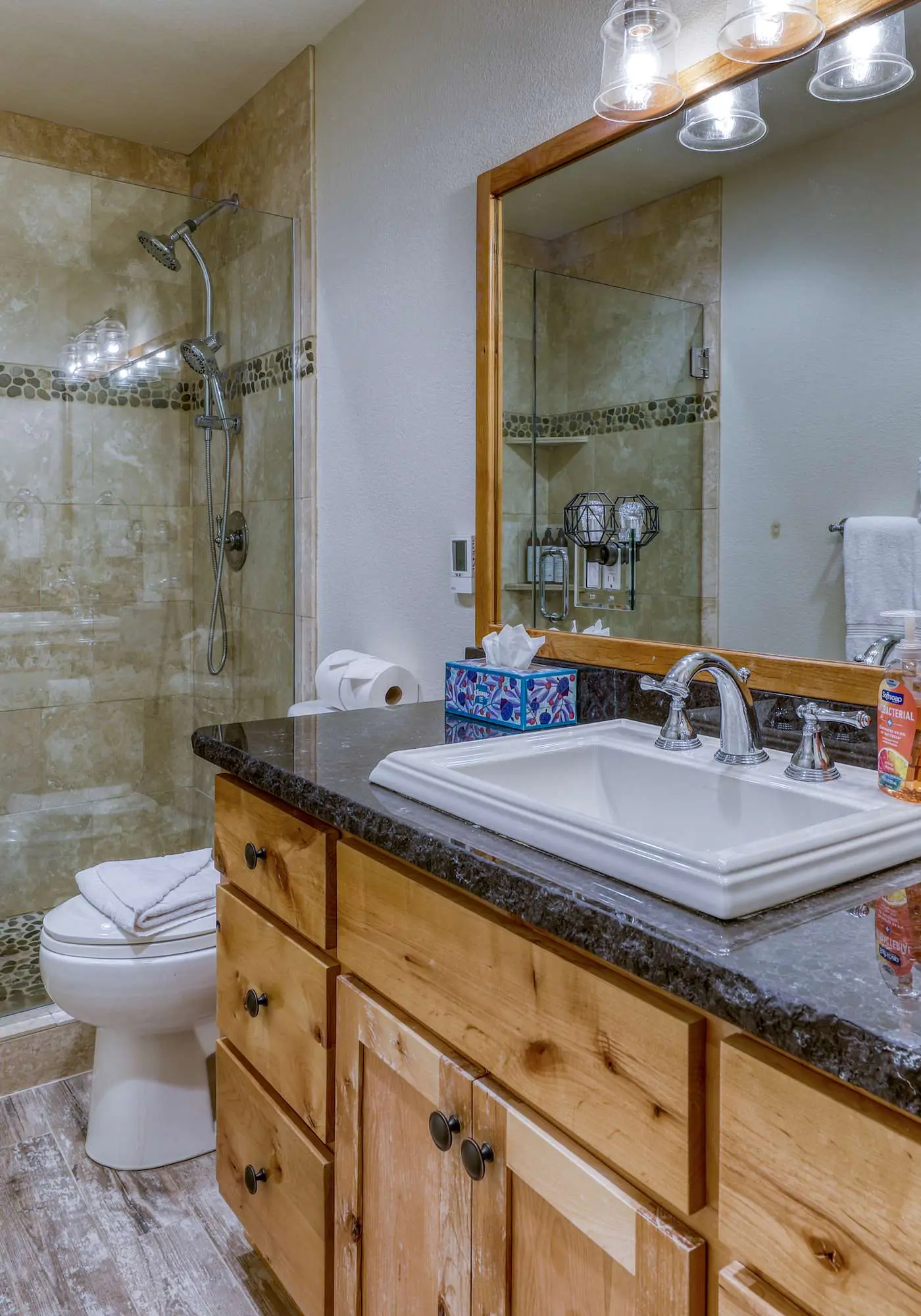 Charming townhouse in Incline Village with private hot tub & amazing location