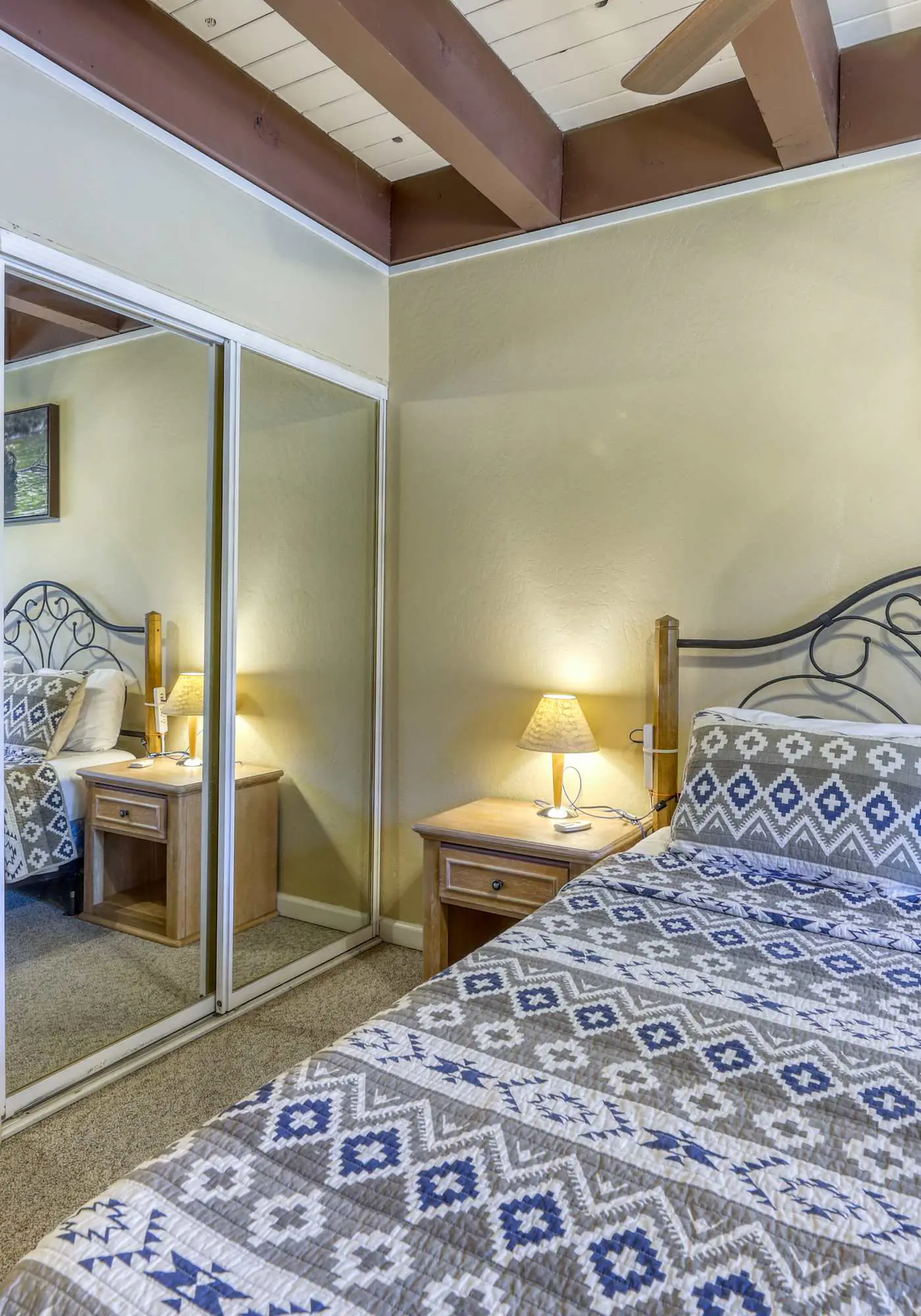 Charming townhouse in Incline Village with private hot tub & amazing location