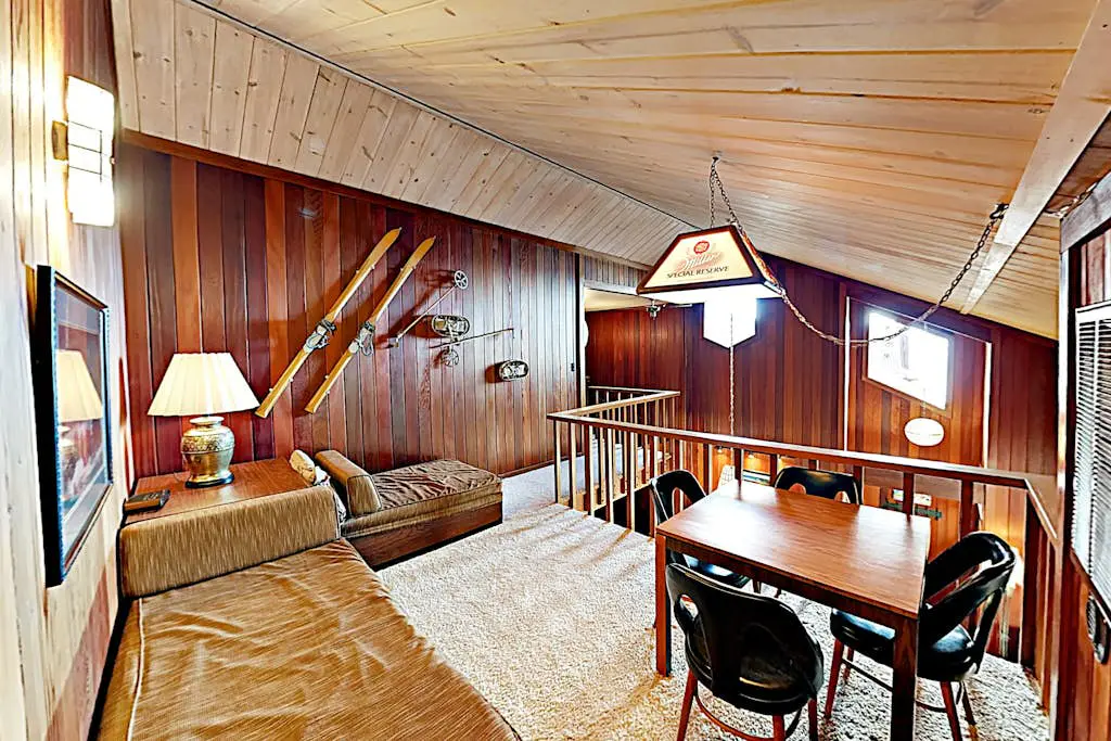 Expansive Lake Tahoe Oasis w/ Pier & Fireplace - Walk to Kings Beach