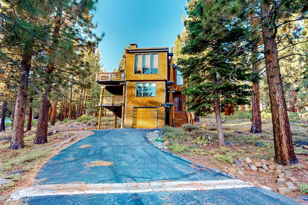 Commonwealth Retreat