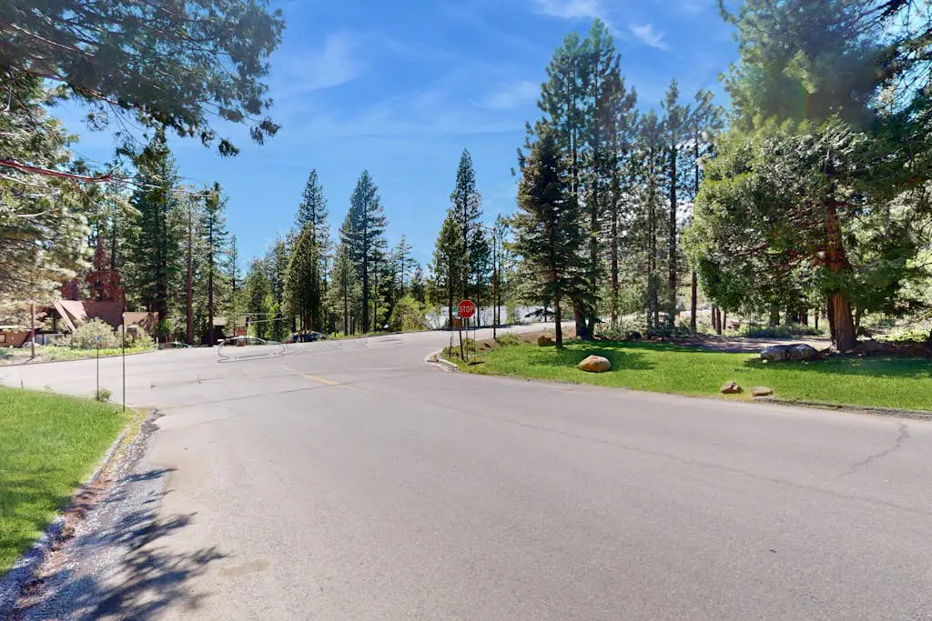 Kingswood Village 1