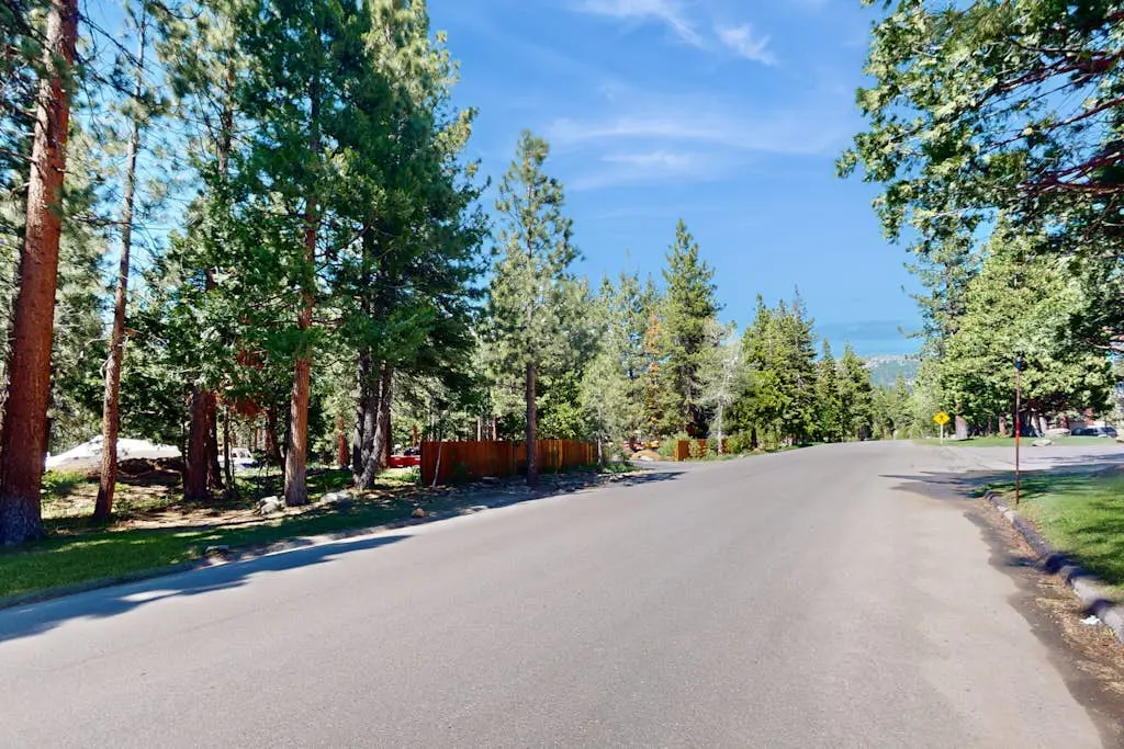 Kingswood Village 1