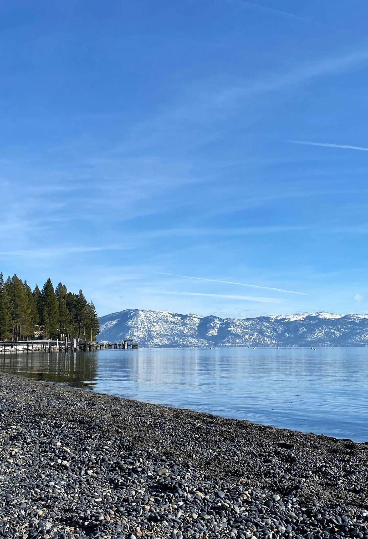 Tahoe condo with hot tub, central AC, fireplace, gas grill & balcony