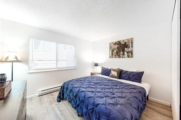 Ground Floor Condo with Free WiFi, Private W/D, and Full Kitchen