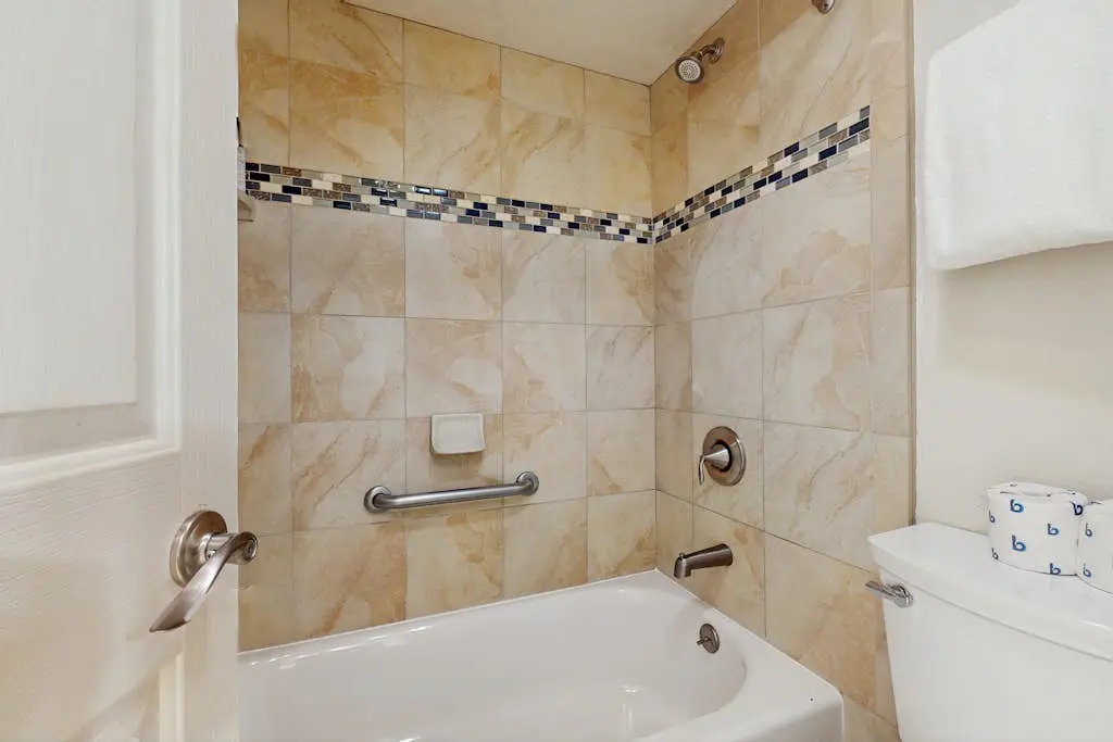 Lakefront resort condo 1 mile from Heavenly Ski Resort with free shuttle