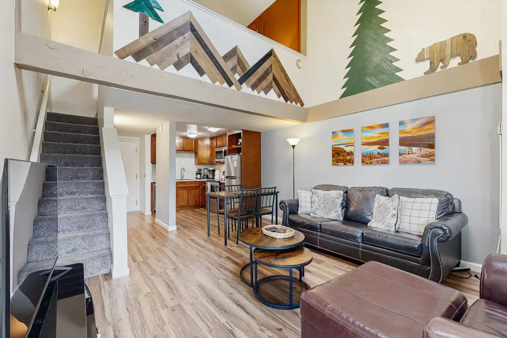 Lodge - 1 Bedroom with Loft