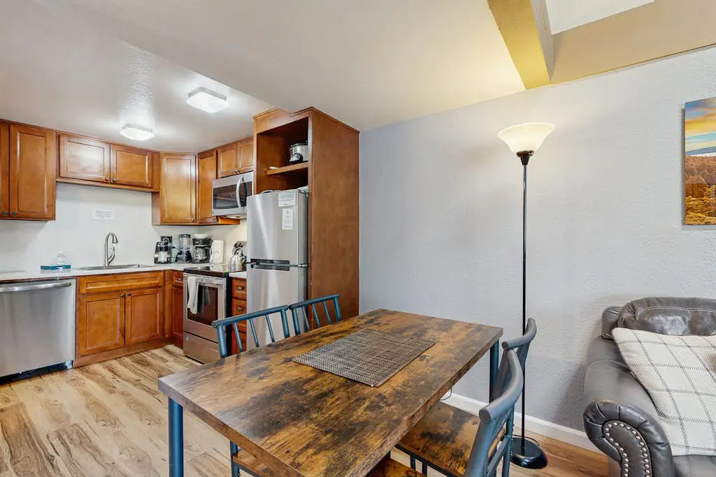 Lodge - 1 Bedroom with Loft
