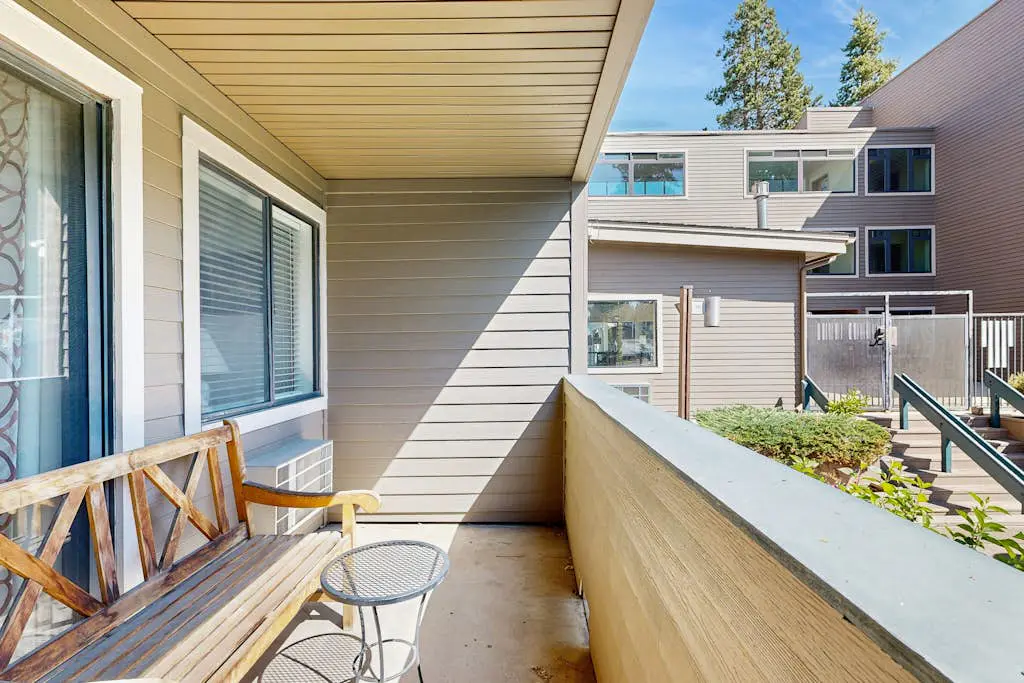 Lakeland Village 126