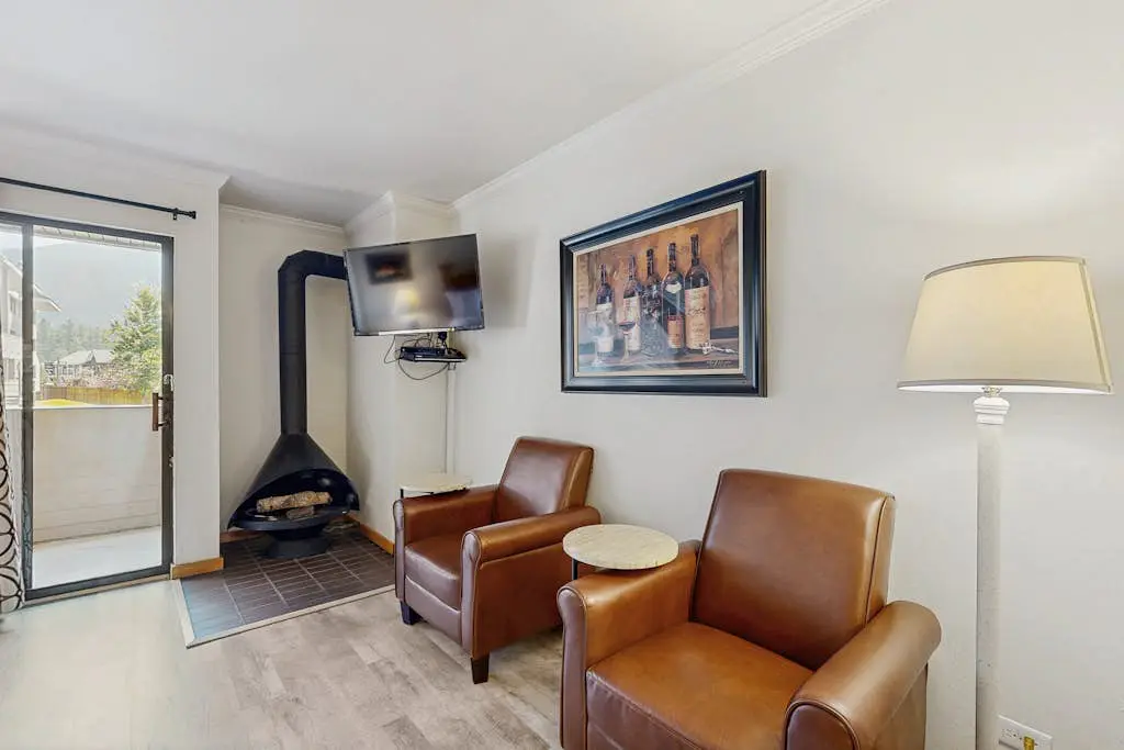 Lakeland Village 126