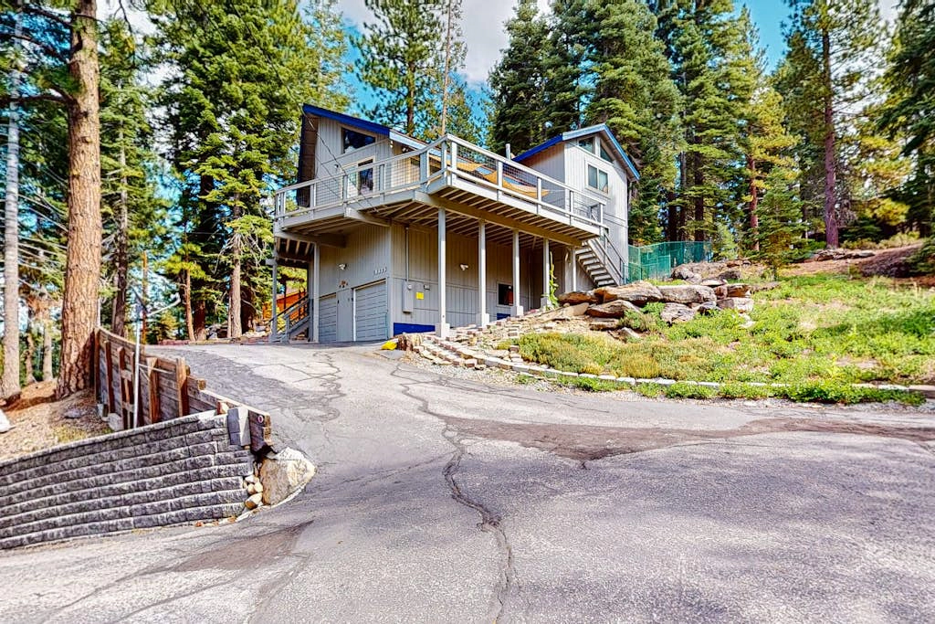 Secluded home close to outdoor recreation