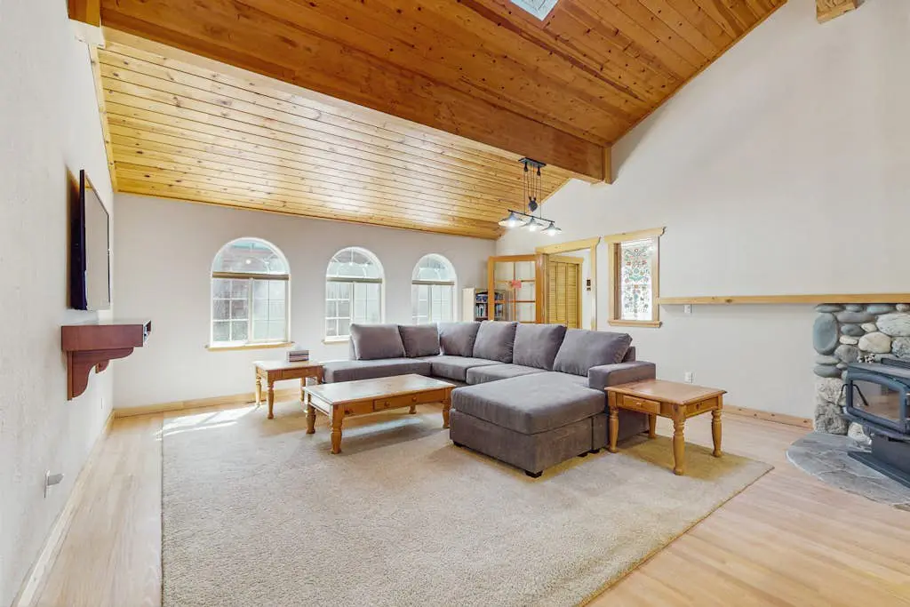 The Tahoe House