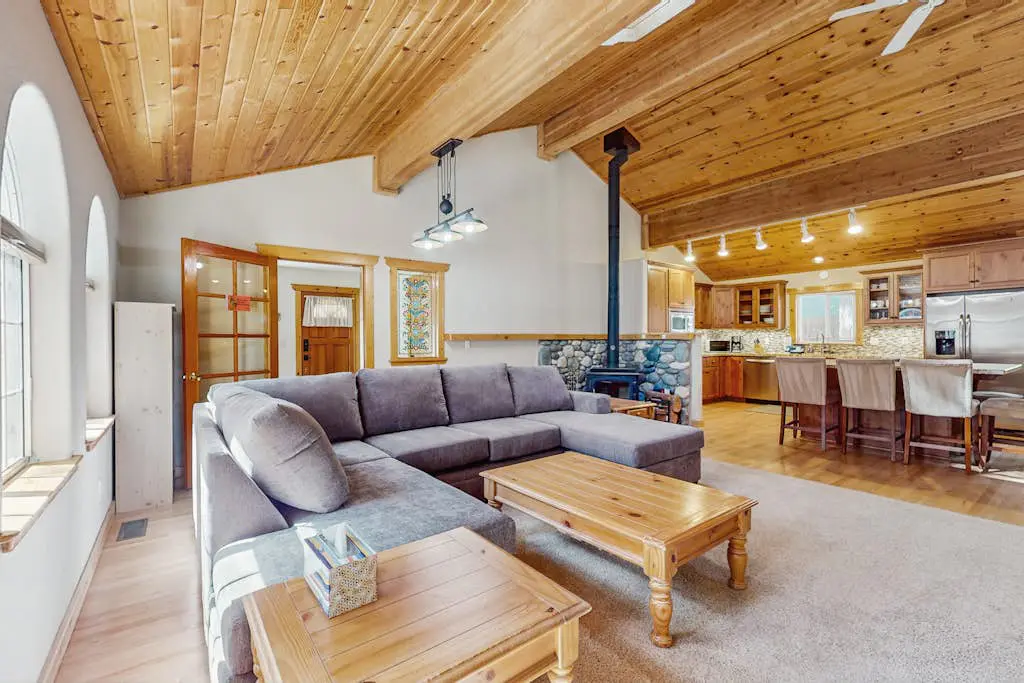 The Tahoe House