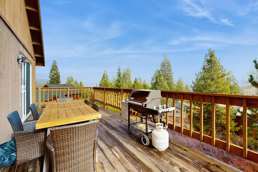 Hillside Chalet