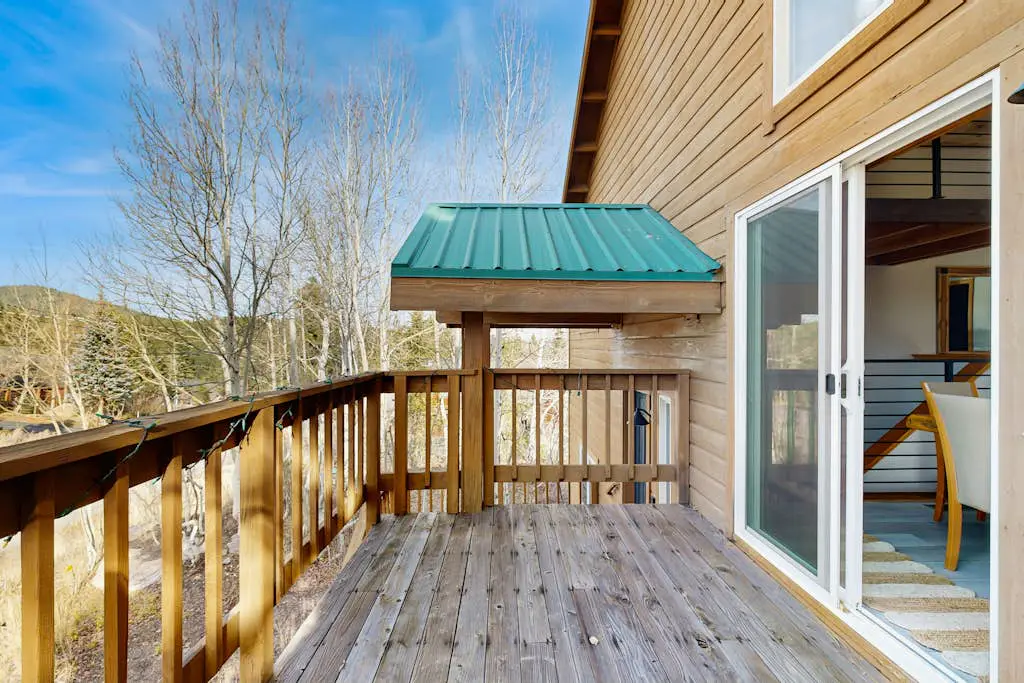 Hillside Chalet
