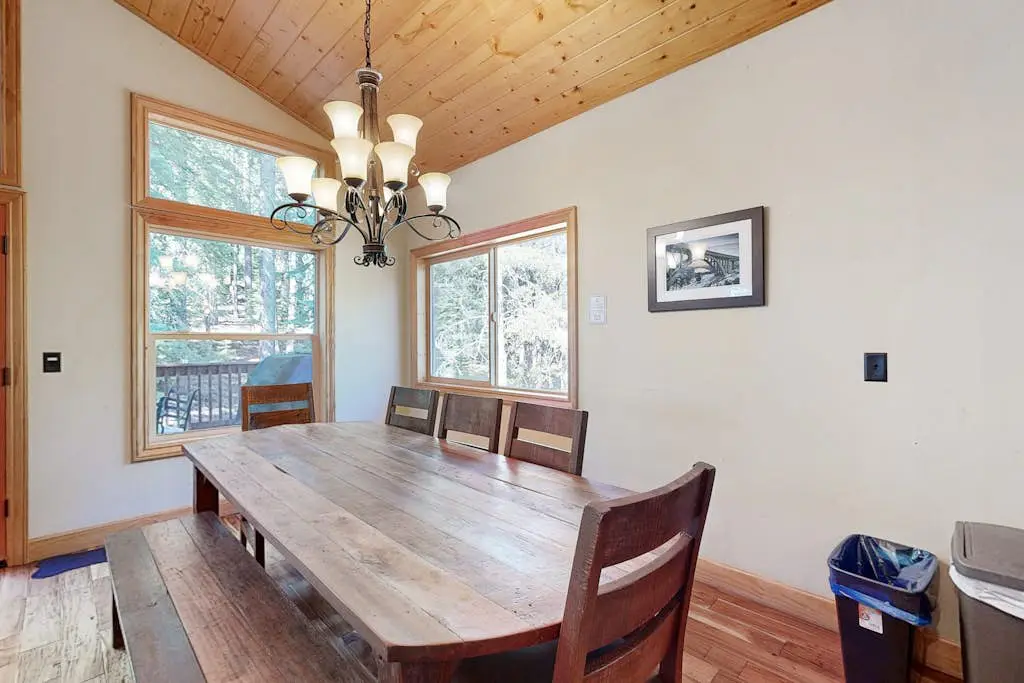 Quiet home with hot tub, grill, & fireplace - near bike path & pool