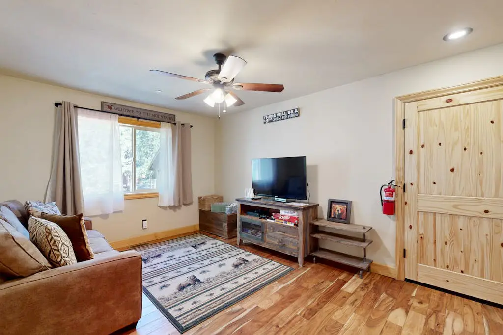 Quiet home with hot tub, grill, & fireplace - near bike path & pool