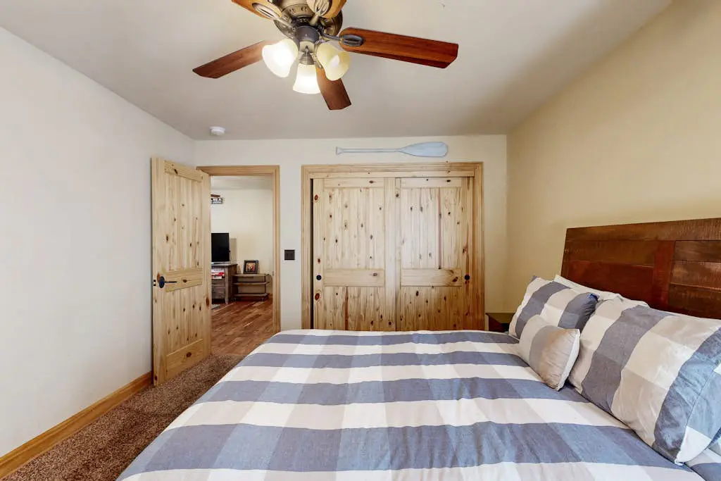 Quiet home with hot tub, grill, & fireplace - near bike path & pool