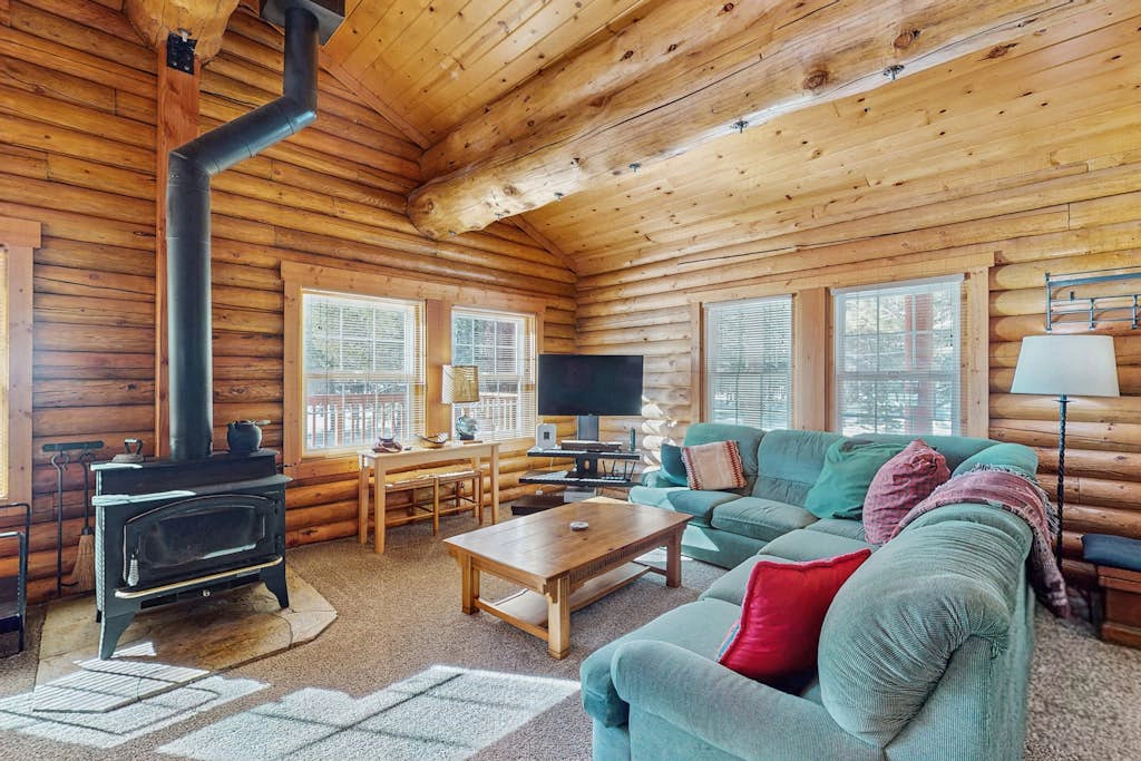 Adventure Ridge Cabin