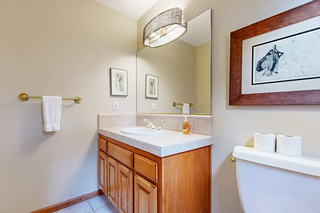 Spacious & Sunny Tahoe Donner Home - Enjoy Access to 5-Star Amenities