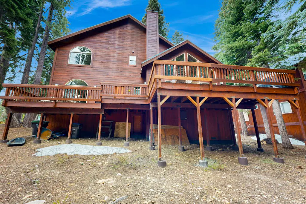 Spacious & Sunny Tahoe Donner Home - Enjoy Access to 5-Star Amenities