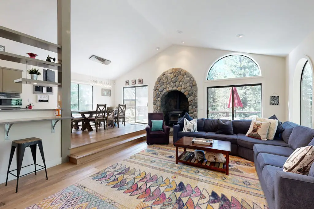 Expansive, Remodeled Home at Tahoe Donner - Swim, Ski & Ride