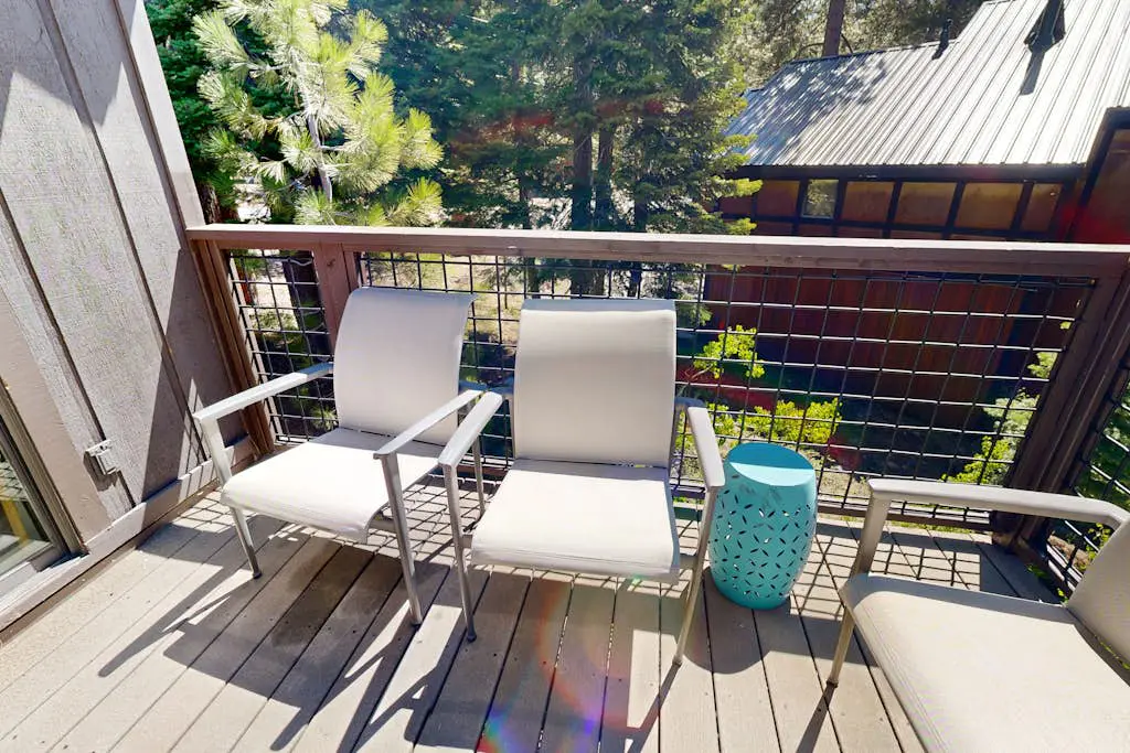 Expansive, Remodeled Home at Tahoe Donner - Swim, Ski & Ride